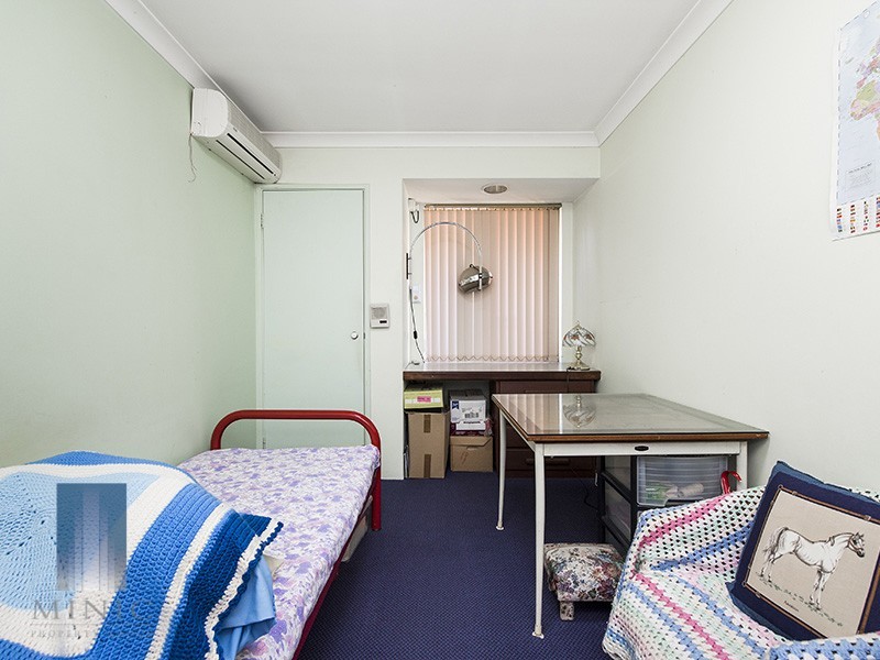 242 High Road, Riverton WA 6148