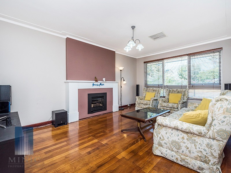 76A Vahland Avenue, Riverton WA 6148