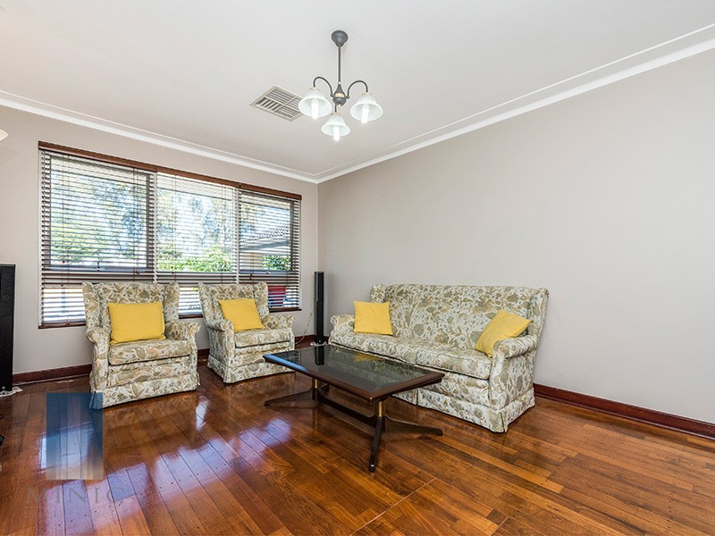 76A Vahland Avenue, Riverton WA 6148