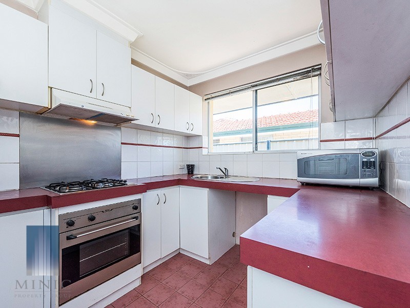 76A Vahland Avenue, Riverton WA 6148