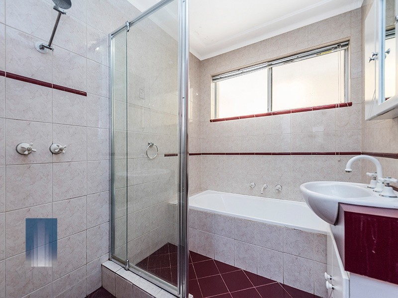 76A Vahland Avenue, Riverton WA 6148