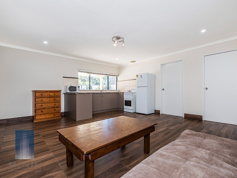 76A Vahland Avenue, Riverton WA 6148