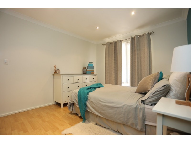 2/84 Clydesdale Street, Como WA 6152