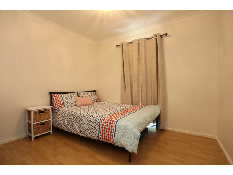 2/84 Clydesdale Street, Como WA 6152