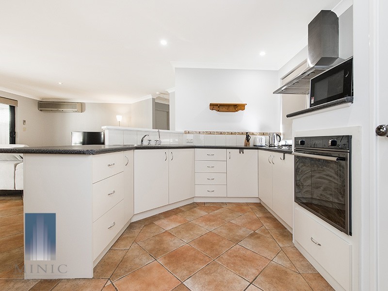 19 Dulwich Street, Beckenham WA 6107