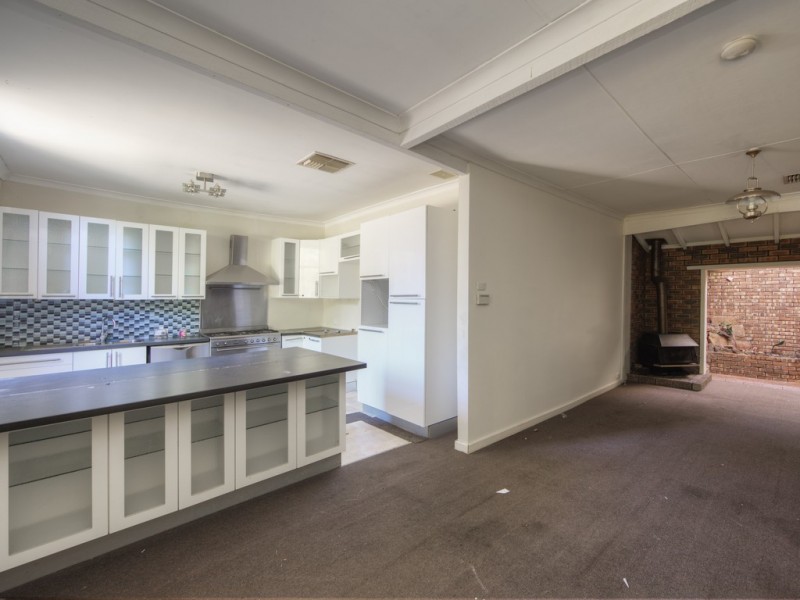 9 Bowden Place, Armadale WA 6112