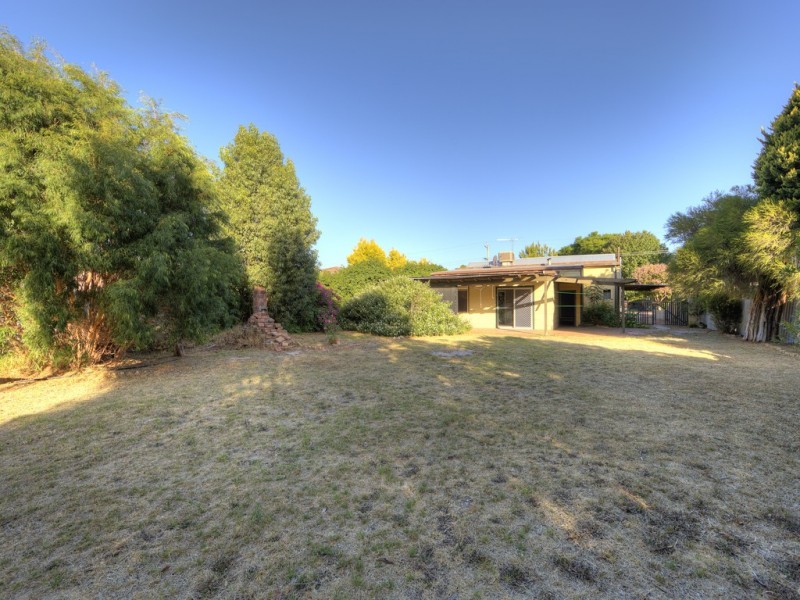 9 Bowden Place, Armadale WA 6112