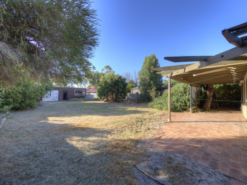 9 Bowden Place, Armadale WA 6112