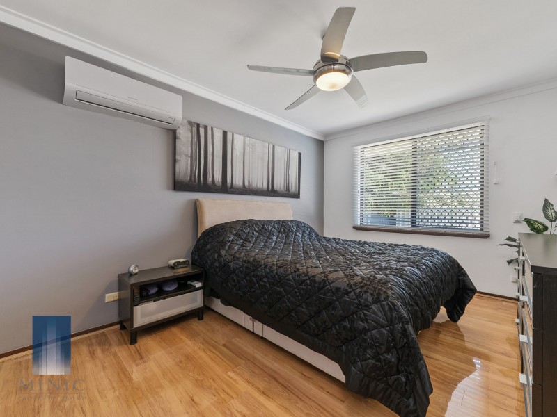 25 Winchester Way, Leeming WA 6149