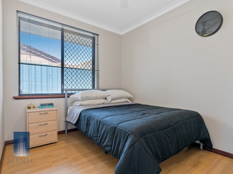25 Winchester Way, Leeming WA 6149