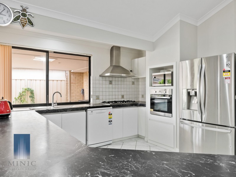 15 Orkney Crescent, Canning Vale WA 6155