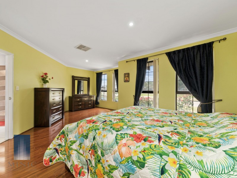 15 Orkney Crescent, Canning Vale WA 6155