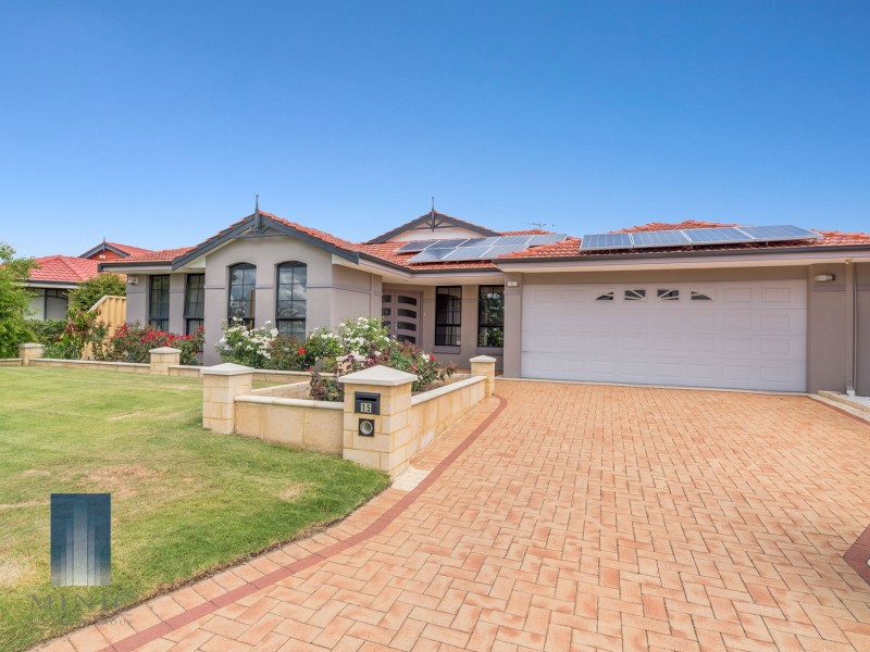 15 Orkney Crescent, Canning Vale WA 6155