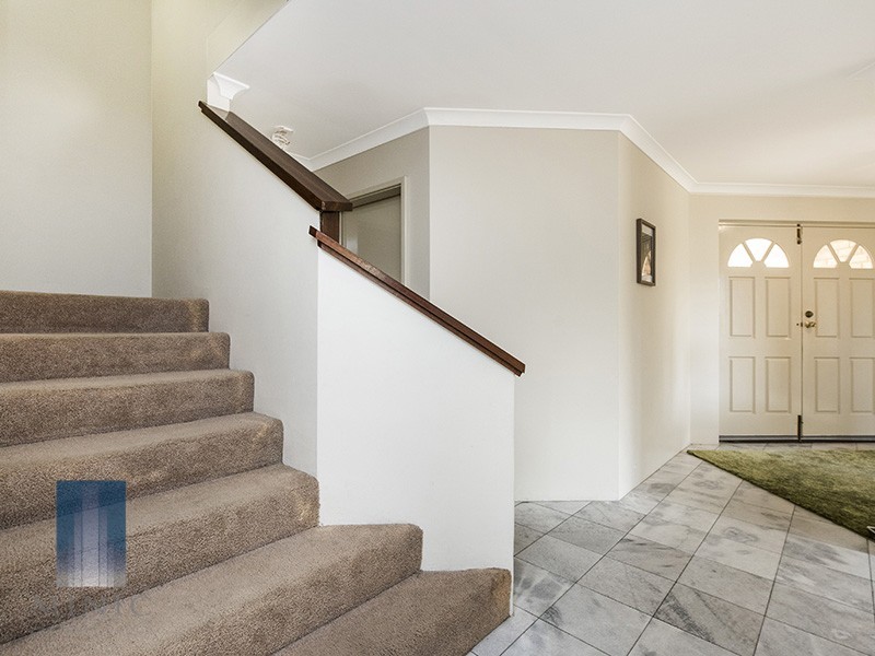 4 Burtonia Place, Canning Vale WA 6155