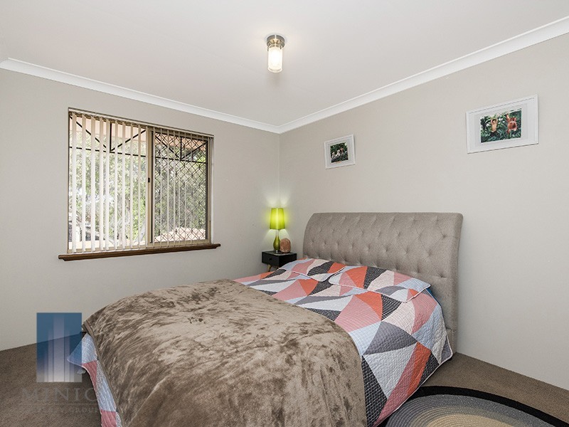 4 Burtonia Place, Canning Vale WA 6155