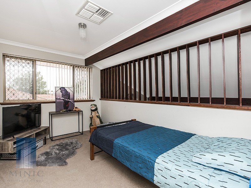 4 Burtonia Place, Canning Vale WA 6155
