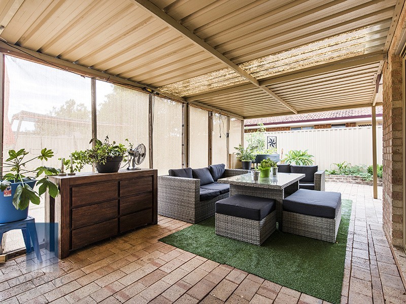 4 Burtonia Place, Canning Vale WA 6155