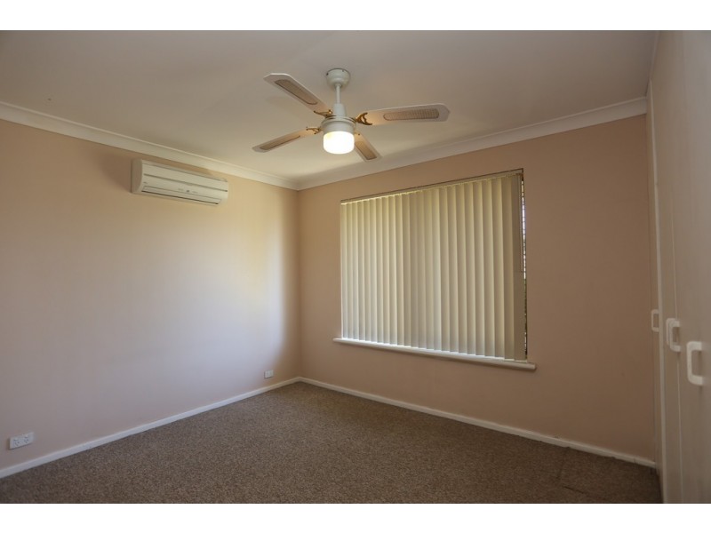 106 Hale Road, Forrestfield WA 6058