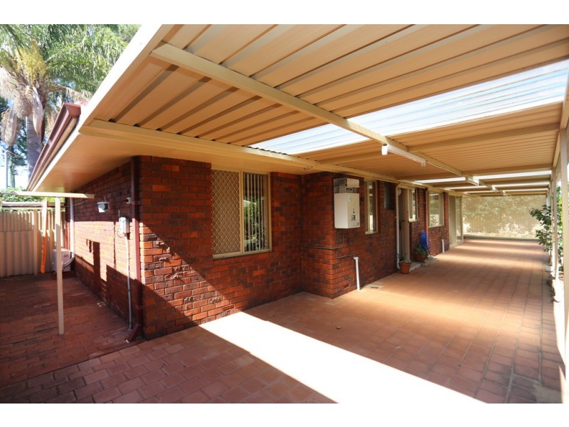 106 Hale Road, Forrestfield WA 6058