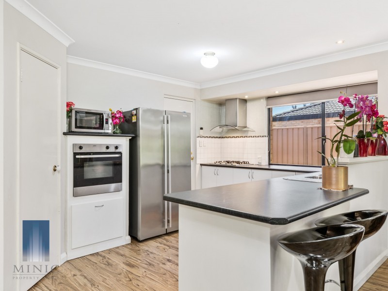 4 Excelsior Drive, Canning Vale WA 6155