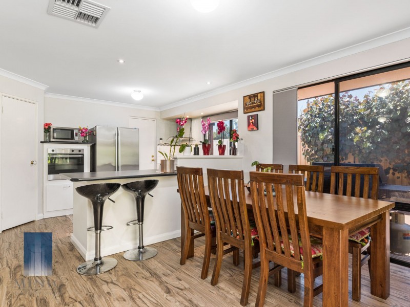 4 Excelsior Drive, Canning Vale WA 6155