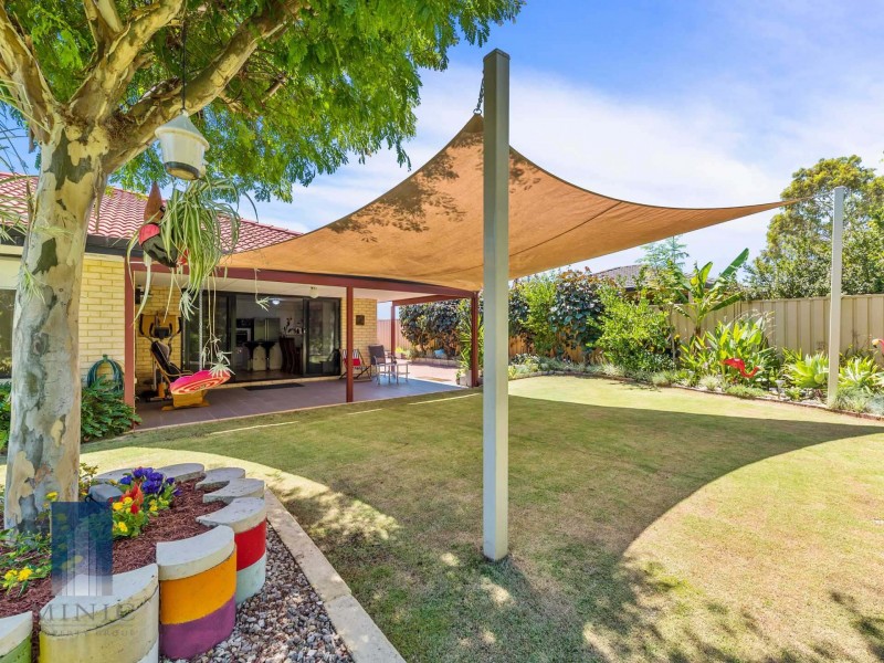 4 Excelsior Drive, Canning Vale WA 6155