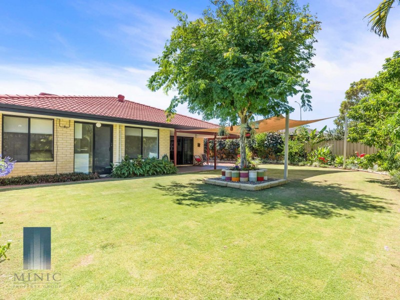 4 Excelsior Drive, Canning Vale WA 6155