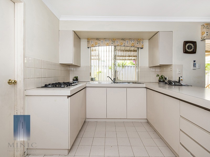 8/6 Grasmere Court, Brentwood WA 6153