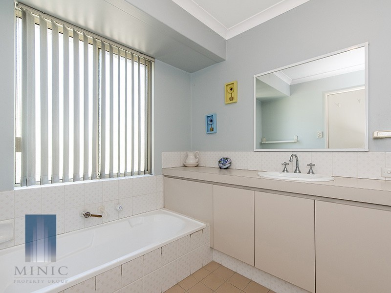 8/6 Grasmere Court, Brentwood WA 6153