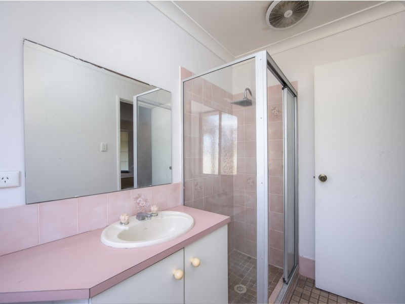 11 Bamlett Street, Mount Nasura WA 6112