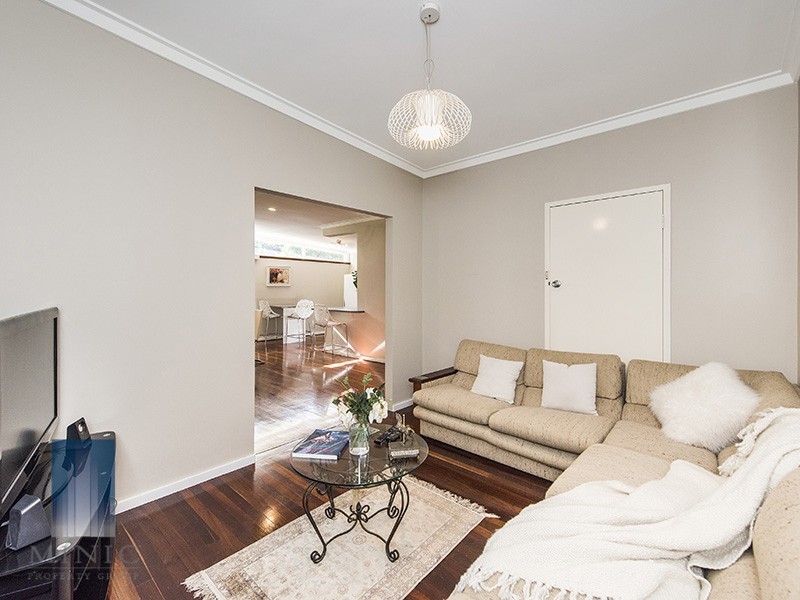 34 Eastbourne Street, Lynwood WA 6147