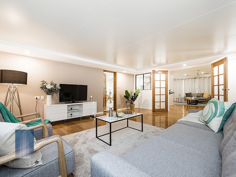 411 High Road, Parkwood WA 6147