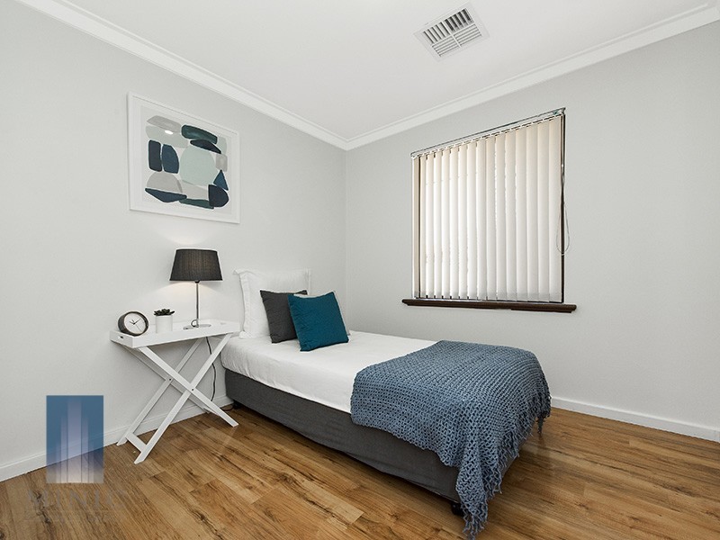 411 High Road, Parkwood WA 6147