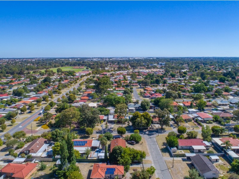 5 Hayden Way, Langford WA 6147