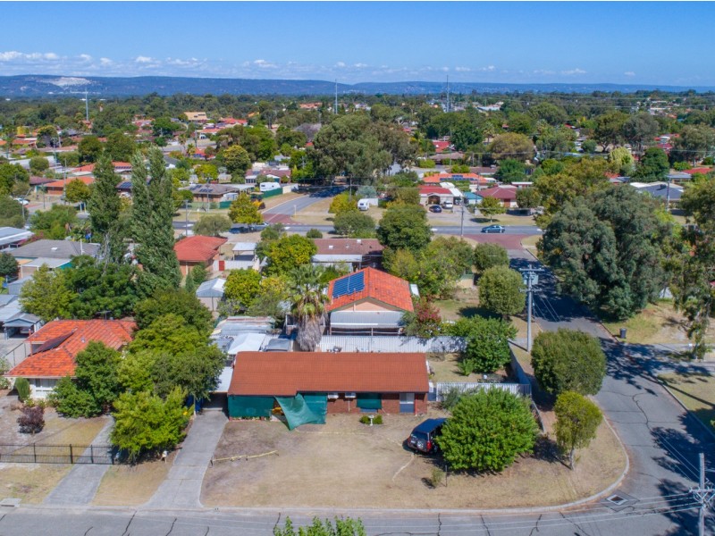 5 Hayden Way, Langford WA 6147
