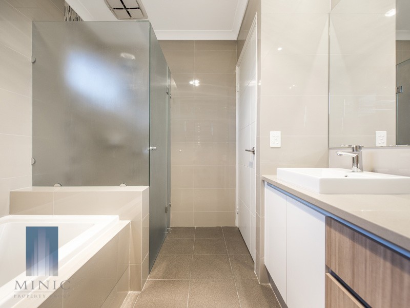 17 Vervain Way, Riverton WA 6148