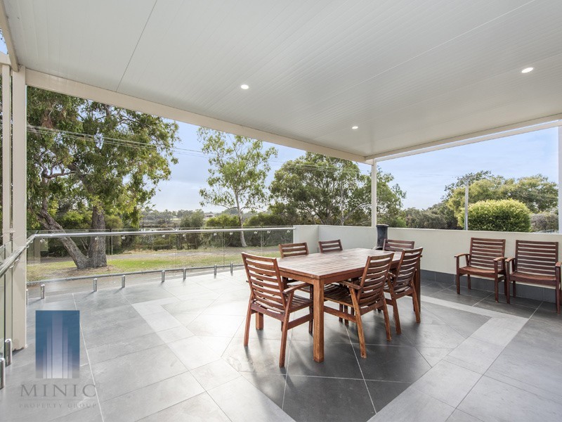 17 Vervain Way, Riverton WA 6148