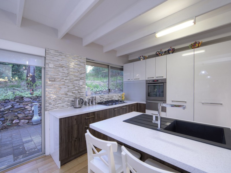 24 Bedfordale Hill Road, Mount Richon WA 6112