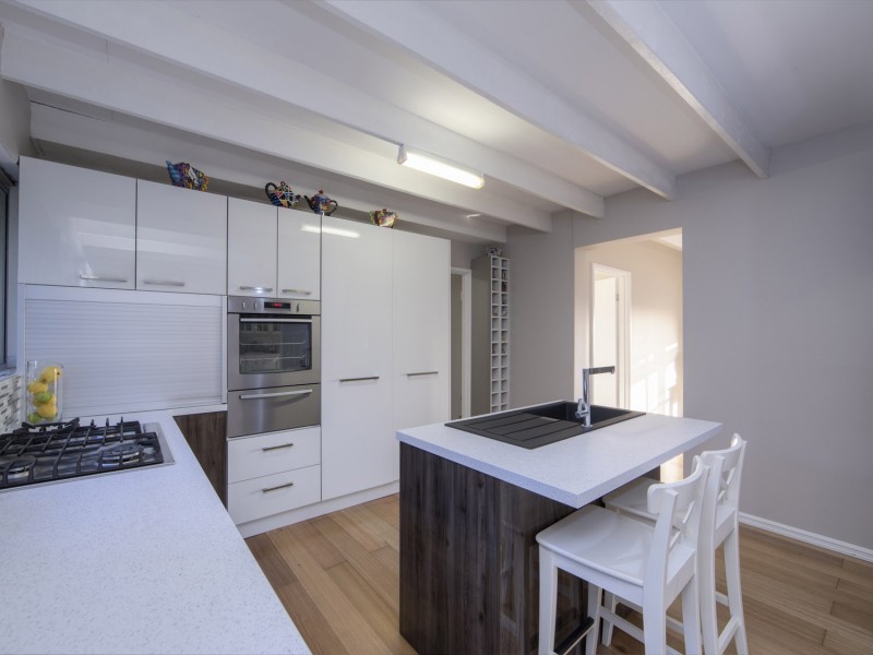 24 Bedfordale Hill Road, Mount Richon WA 6112