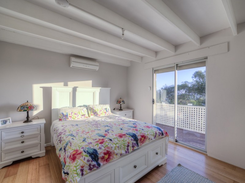 24 Bedfordale Hill Road, Mount Richon WA 6112