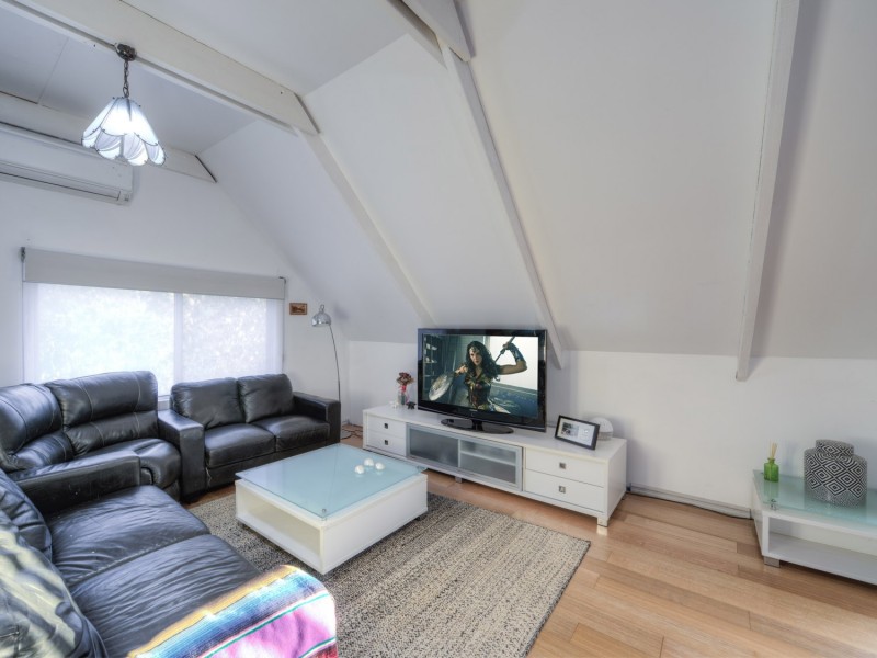 24 Bedfordale Hill Road, Mount Richon WA 6112