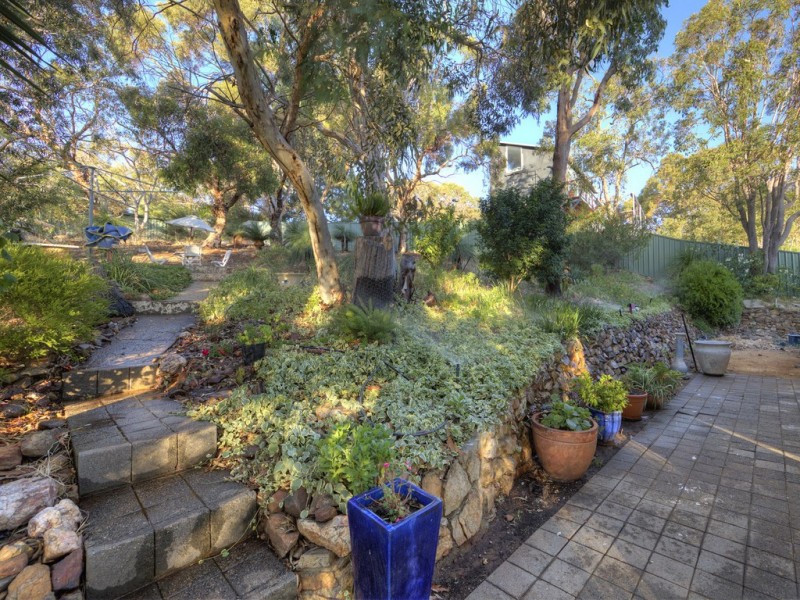 24 Bedfordale Hill Road, Mount Richon WA 6112