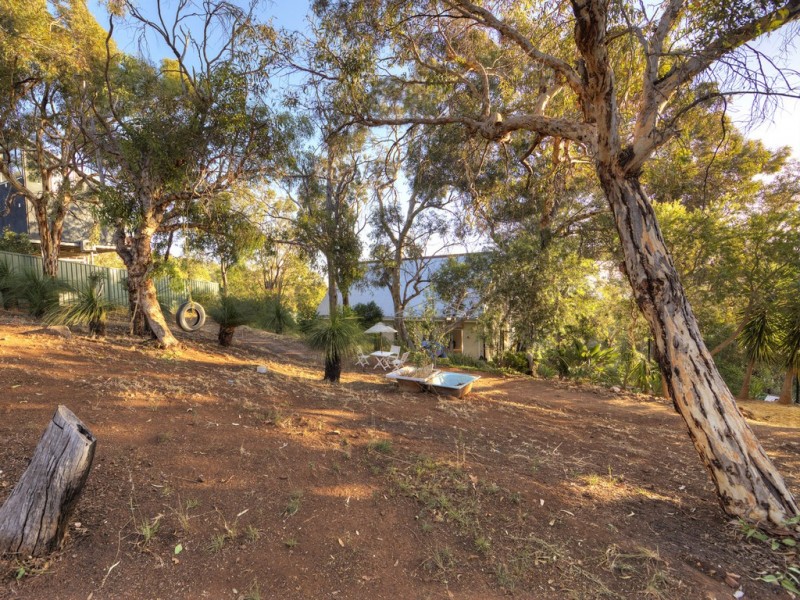 24 Bedfordale Hill Road, Mount Richon WA 6112