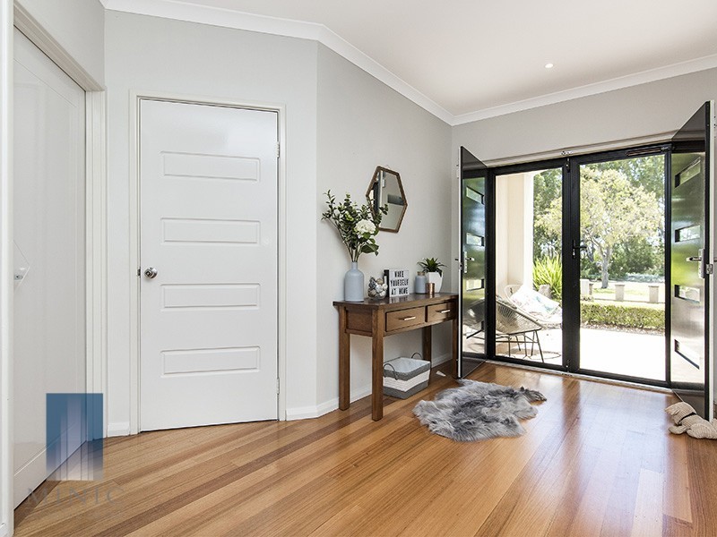 14 Ambleside Way, Canning Vale WA 6155