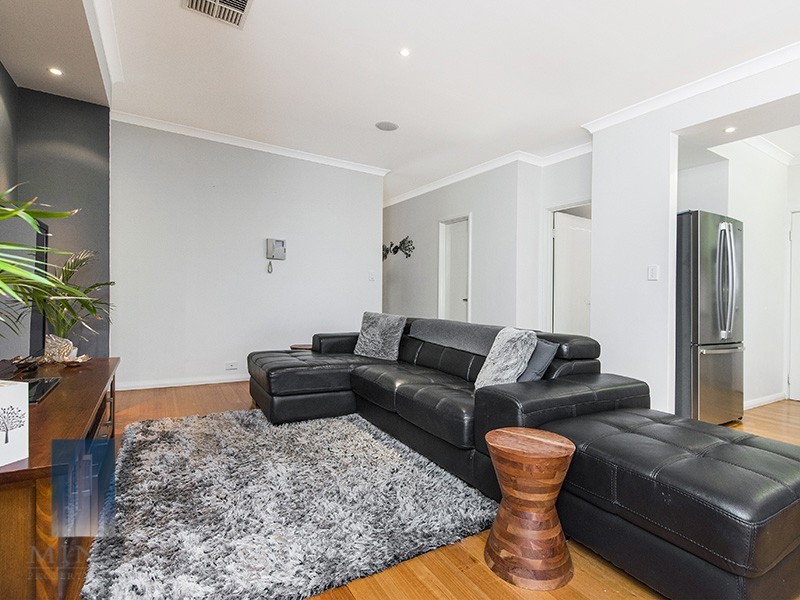 14 Ambleside Way, Canning Vale WA 6155