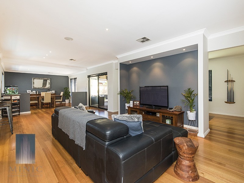 14 Ambleside Way, Canning Vale WA 6155