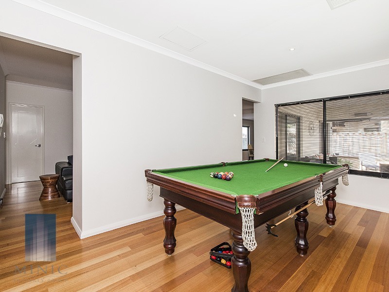 14 Ambleside Way, Canning Vale WA 6155