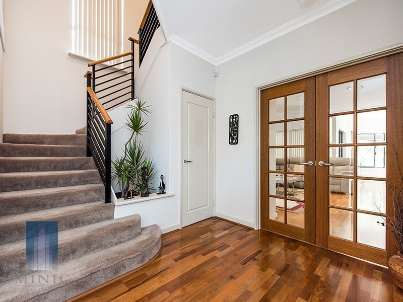 171B Riseley Street, Booragoon WA 6154