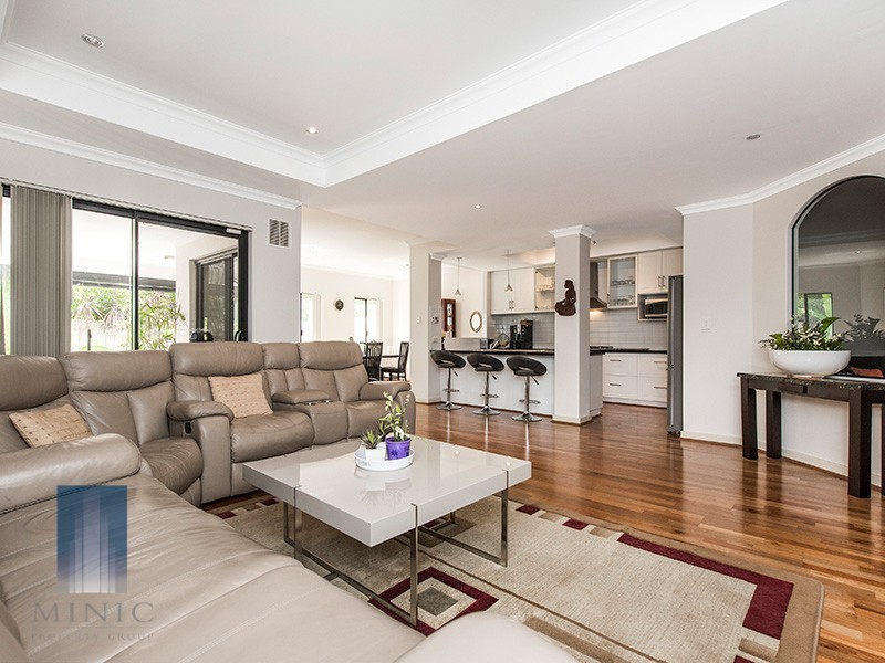 171B Riseley Street, Booragoon WA 6154