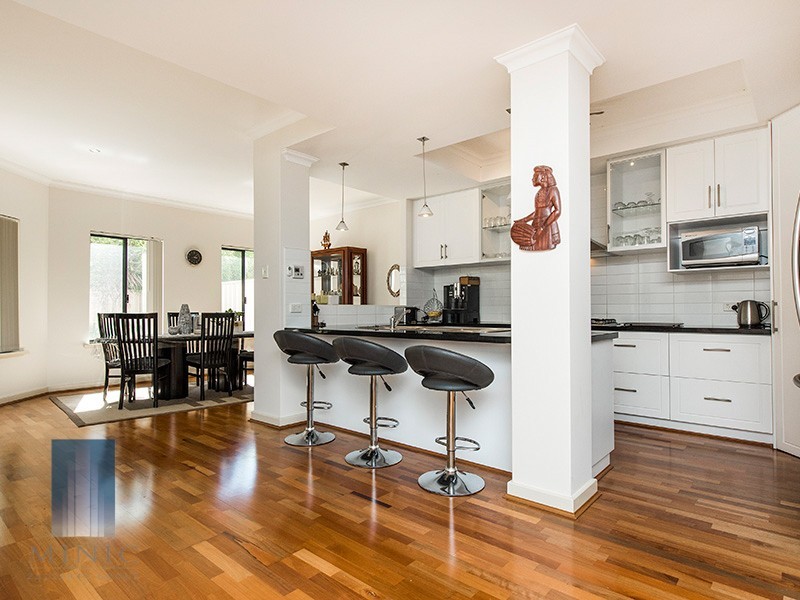 171B Riseley Street, Booragoon WA 6154